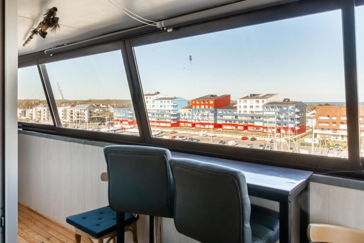 Corvette Apartment Courseulles-sur-Mer Bagian luar foto